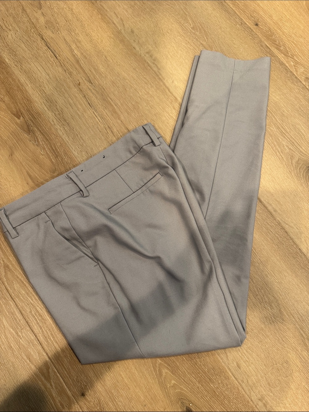 Women’s Liverpool Cropped Dress Pants - Gray